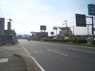 片側3車線道路